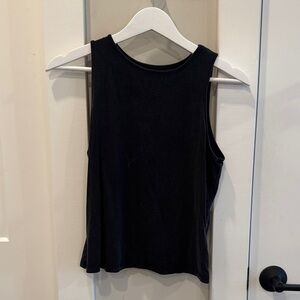 Classic Black Sleeveless Tank Top